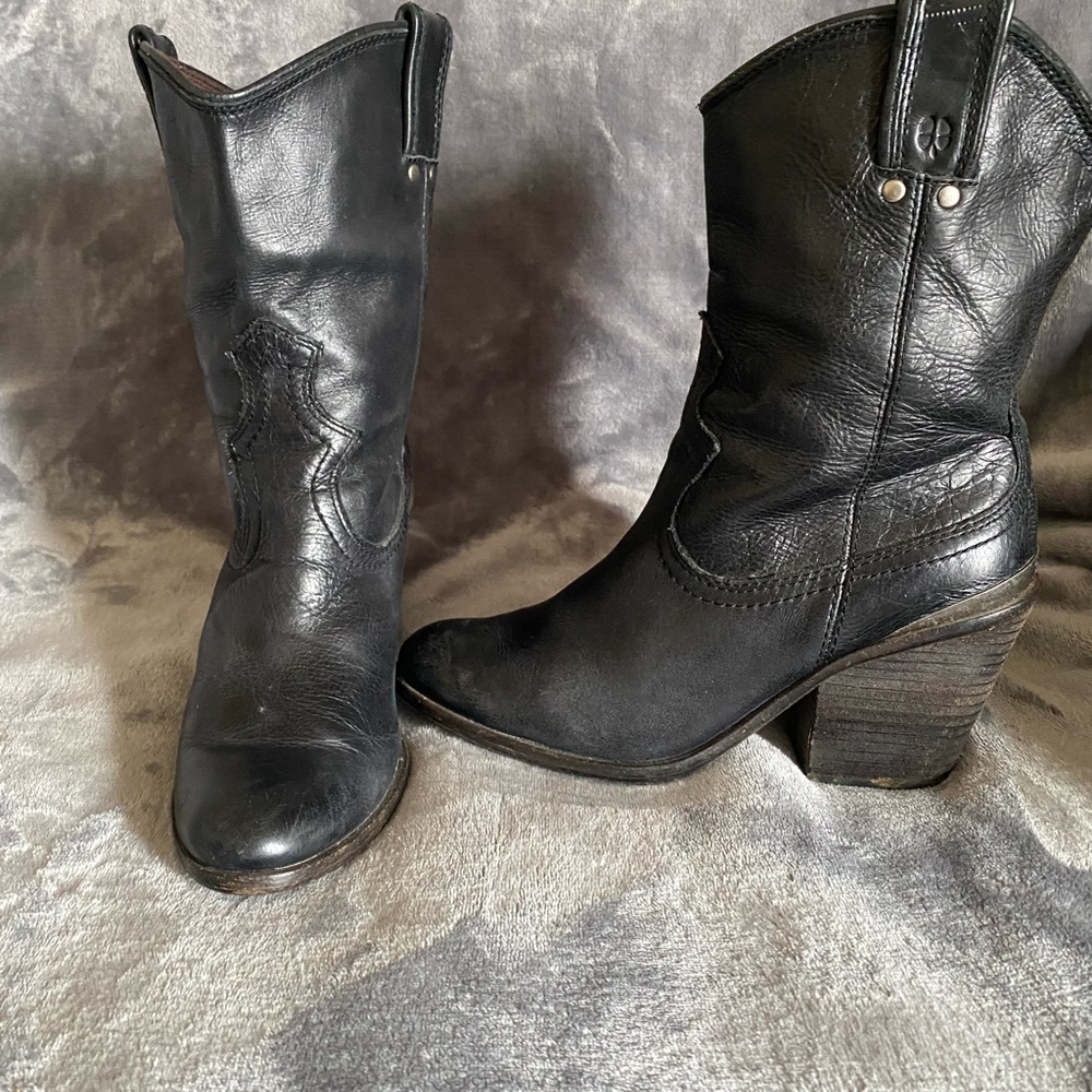 LUCKY BRAND WOMENS BOOT SZ 7.5